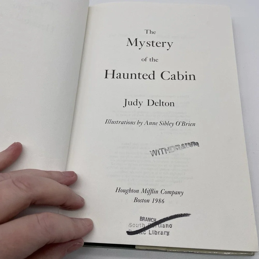 MYSTERY OF HAUNTED CABIN CL - Hardcover By Delton, Judy‎